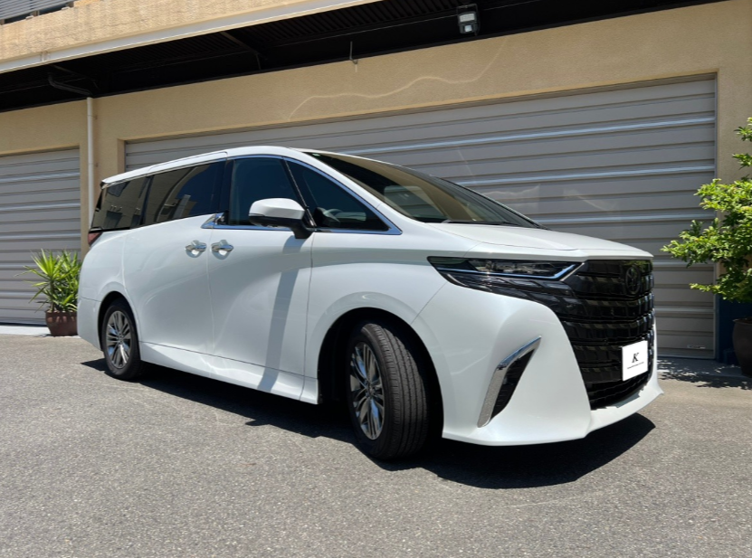 2024年式 トヨタ アルファード