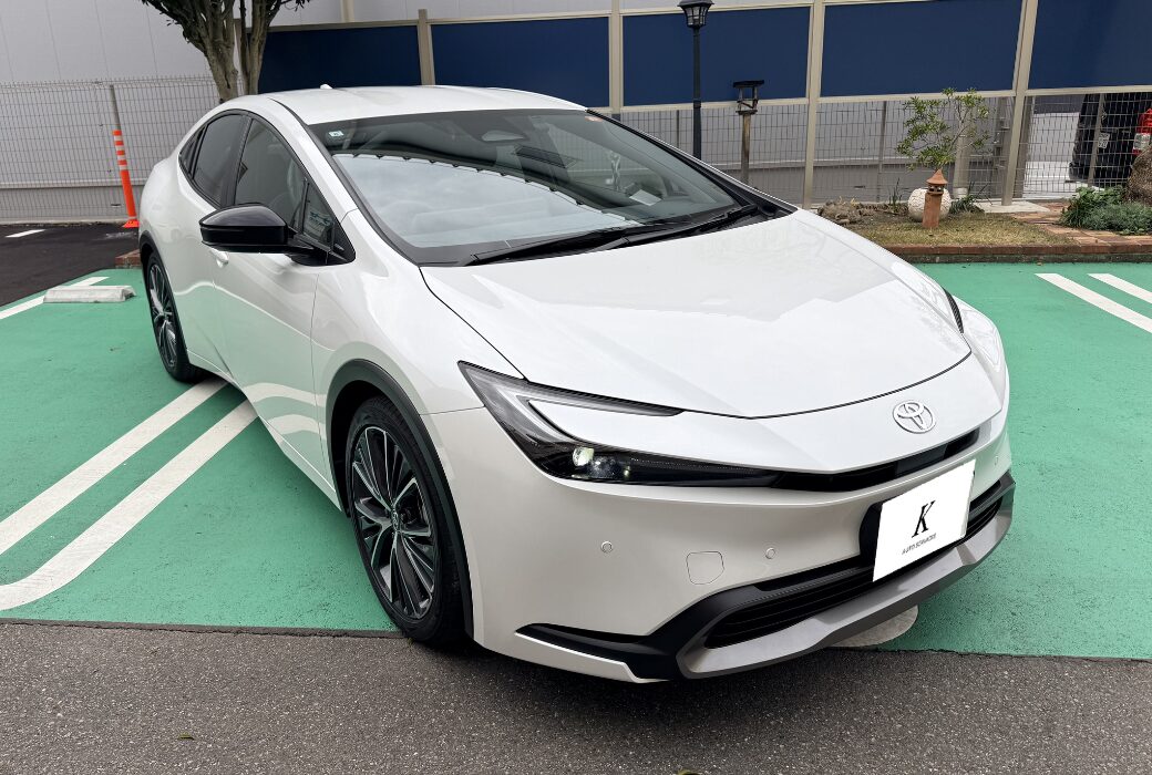 2024年式 トヨタ プリウス G