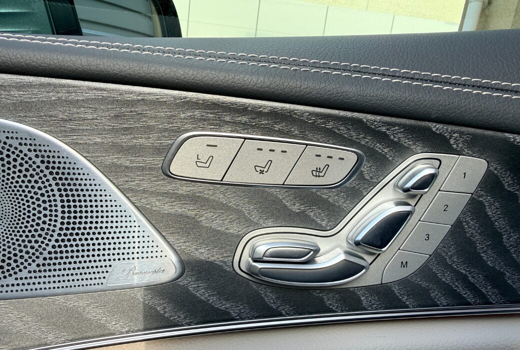 489